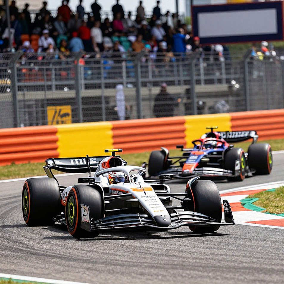 0.179 Seconds in Austin: Antonelli's Pole, Mercedes' Internal Tug-of-War, and One Condition for Sunday
