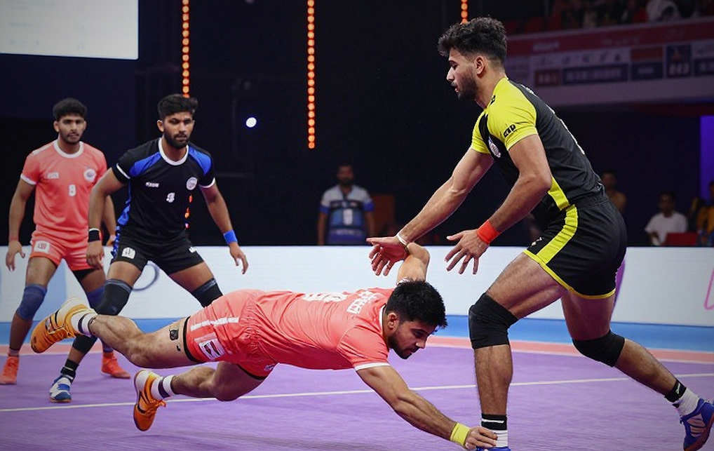 राष्ट्रमंडल कबड्डी चैंपियनशिप 2026: सुरजीत सिंह कप्तान, नवीन कुमार उपकप्तान — अहमदाबाद का असली हिसाब लेजर, फॉर्मेट और खामोशी में है